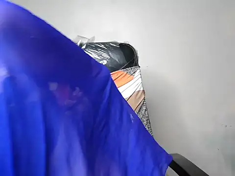 Cute-Hazel online show from 09/23/25, 07:22