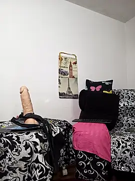 keila j online show from 12/31/24, 02:03