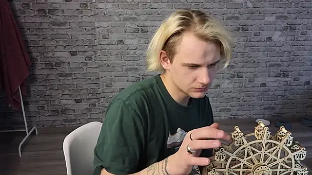 koosssttyaa online show from 03/12/25, 01:08