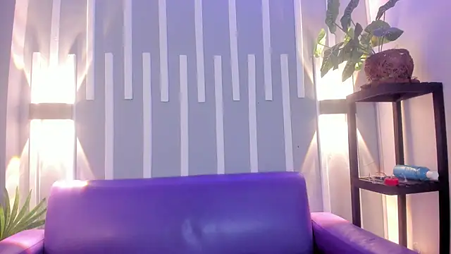 Scarlett  Fox   online show from 01/04/25, 05:37