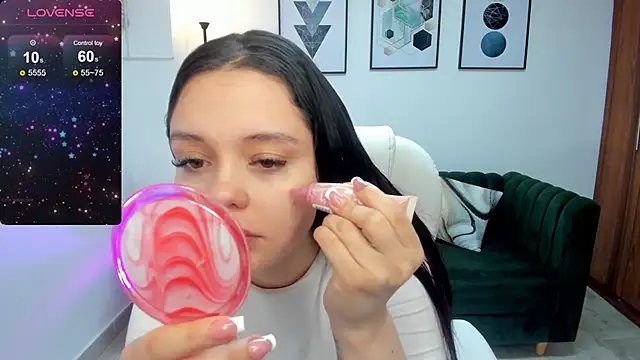 Bella-hadiid online show from 01/25/25, 11:55