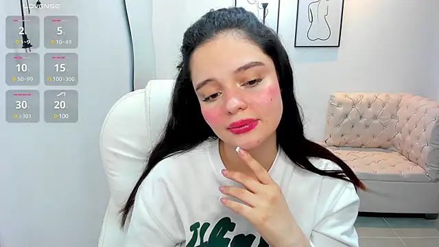 Bella-hadiid online show from 02/11/25, 02:35