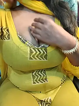 Anamika Kapoor online show from 03/26/26, 08:58