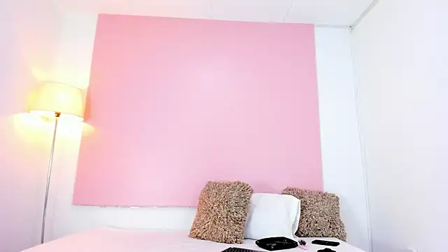 Snapshot of andyylove_jk chatting on 11/25/25, 01:11 andyylove jk online show from 11/25/25, 01:11