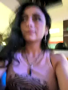 Lila Desiree online show from 10/29/25, 11:06