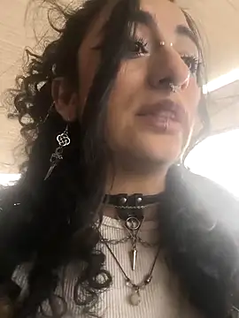 Snapshot of Lila_Desiree chatting on 12/04/25, 08:39 Lila Desiree online show from 12/04/25, 08:39