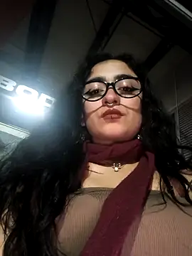 Lila Desiree online show from 04/29/26, 11:44