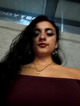 Lila Desiree online show from 04/30/26, 11:53