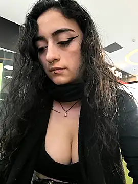 Lila Desiree online show from 05/09/26, 03:06