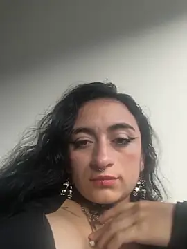 Lila Desiree online show from 05/19/26, 10:27