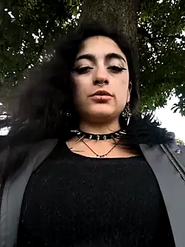 Lila Desiree online show from 06/01/26, 10:22