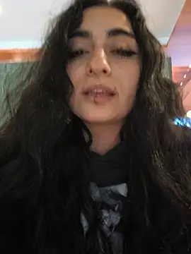 Lila Desiree online show from 06/11/26, 12:32