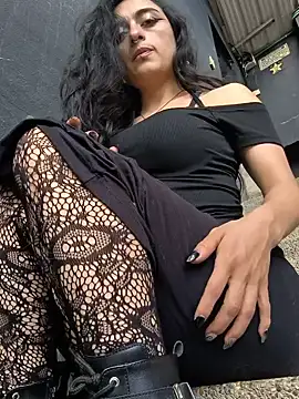 Lila Desiree online show from 07/15/26, 08:47