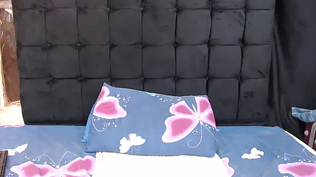 Sexybubbles14xxx online show from 03/07/25, 07:30