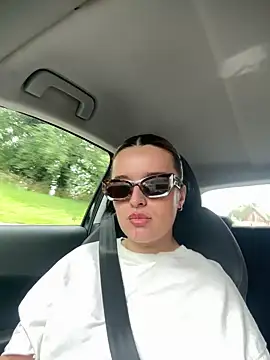 maisiesmithx online show from 06/18/26, 01:48