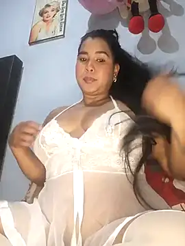 sensual-laura online show from 03/22/25, 10:15