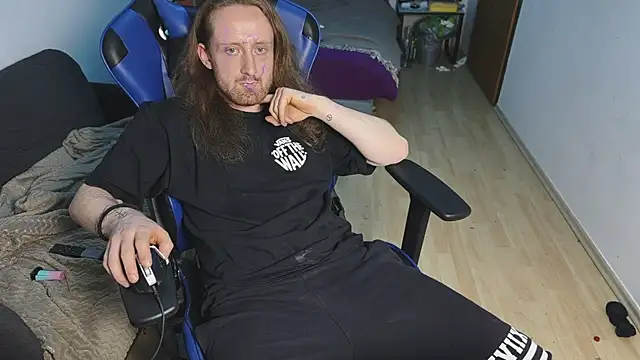 DrownMentallyyy online show from 06/11/26, 02:53