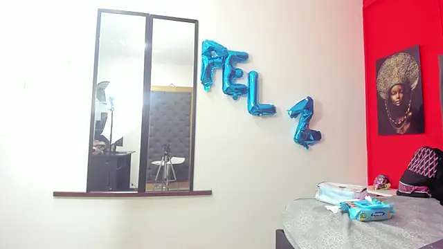YayaHilton online show from 01/03/25, 04:44