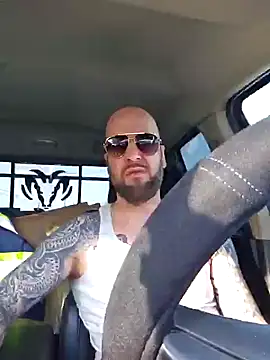 Beardedtattood online show from 01/04/25, 03:49