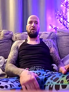 Beardedtattood online show from 01/08/25, 11:54