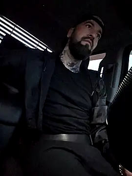 Beardedtattood online show from 10/18/25, 11:33