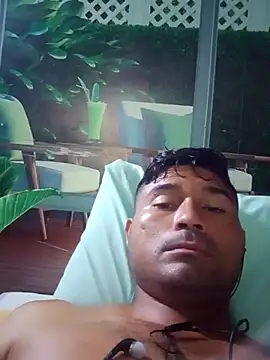 Snapshot of Diogo100 chatting on 09/24/25, 02:31 Diogo100 online show from 09/24/25, 02:31