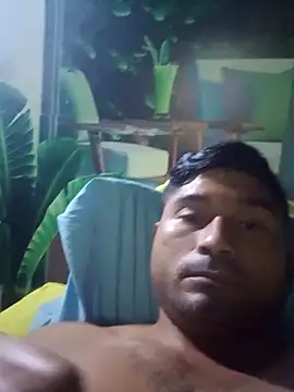 Snapshot of Diogo100 chatting on 10/31/25, 09:54 Diogo100 online show from 10/31/25, 09:54