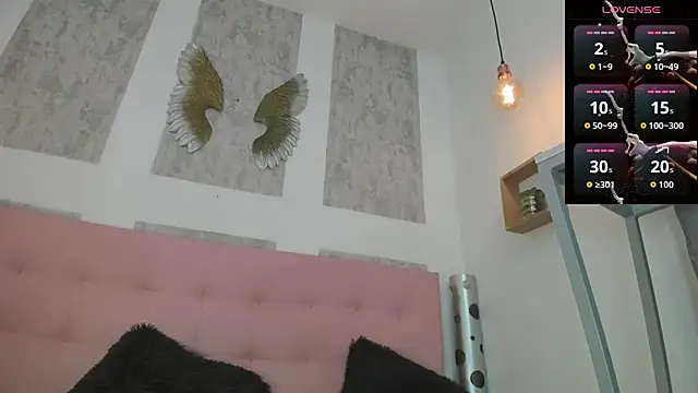 Snapshot of zhamira_21 chatting on 03/05/26, 09:55 zhamira 21 online show from 03/05/26, 09:55
