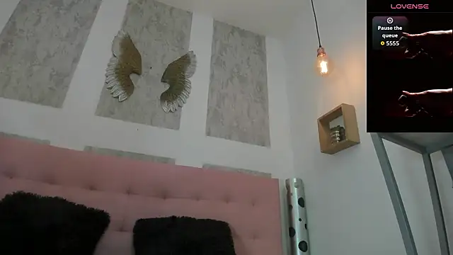 Snapshot of zhamira_21 chatting on 03/06/26, 08:05 zhamira 21 online show from 03/06/26, 08:05