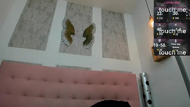 Snapshot of zhamira_21 chatting on 03/22/26, 10:57 zhamira 21 online show from 03/22/26, 10:57