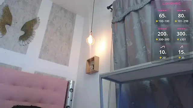 Snapshot of zhamira_21 chatting on 05/22/26, 08:47 zhamira 21 online show from 05/22/26, 08:47