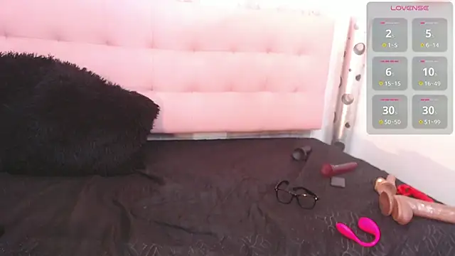 Snapshot of zhamira_21 chatting on 05/24/26, 09:53 zhamira 21 online show from 05/24/26, 09:53