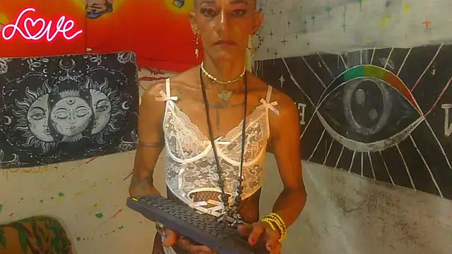 Lobaveterana sex online show from 10/01/25, 05:19