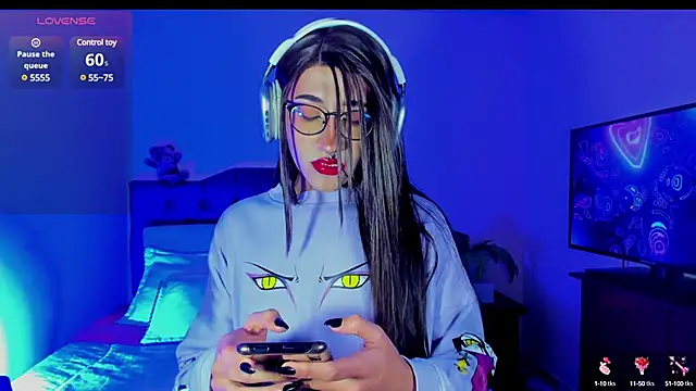 Lararose01 online show from 12/12/24, 06:14