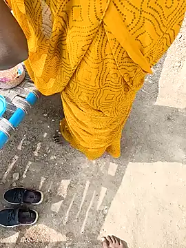 Snapshot of savixxx chatting on 12/24/24, 05:49 savixxx online show from 12/24/24, 05:49