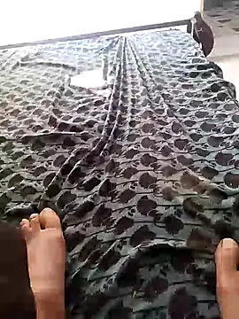 Snapshot of savixxx chatting on 12/25/24, 09:13 savixxx online show from 12/25/24, 09:13