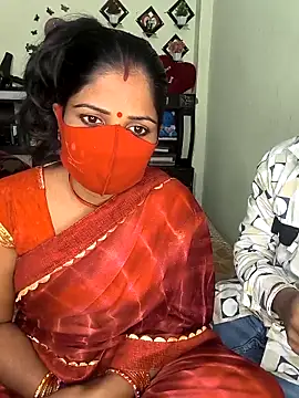Snapshot of Indian_Lust_Couple chatting on 02/22/25, 05:46 Indian Lust Couple online show from 02/22/25, 05:46