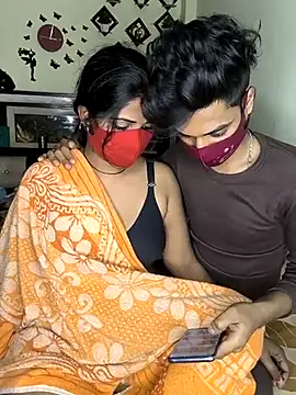 Snapshot of Indian_Lust_Couple chatting on 02/27/25, 09:36 Indian Lust Couple online show from 02/27/25, 09:36