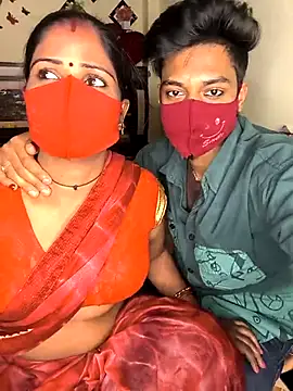Snapshot of Indian_Lust_Couple chatting on 02/28/25, 06:09 Indian Lust Couple online show from 02/28/25, 06:09