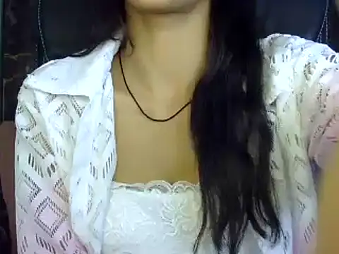 MAAYRA 09 online show from 01/11/25, 03:55