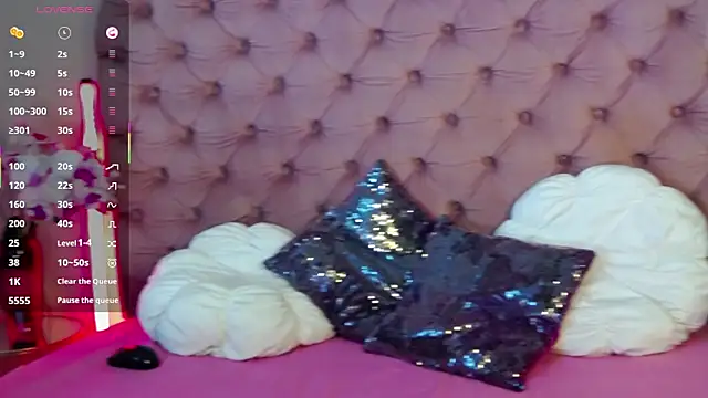 Erikka   online show from 09/24/25, 01:14