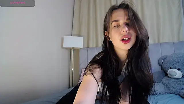 Erikka   online show from 07/23/26, 06:44