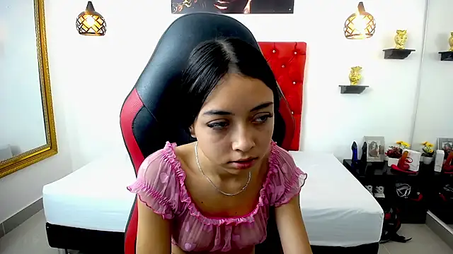 NathaliaSweet 11 online show from 06/11/26, 05:33