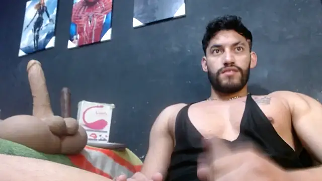 Snapshot of ethasteban27 chatting on 10/13/25, 10:59 ethasteban27 online show from 10/13/25, 10:59