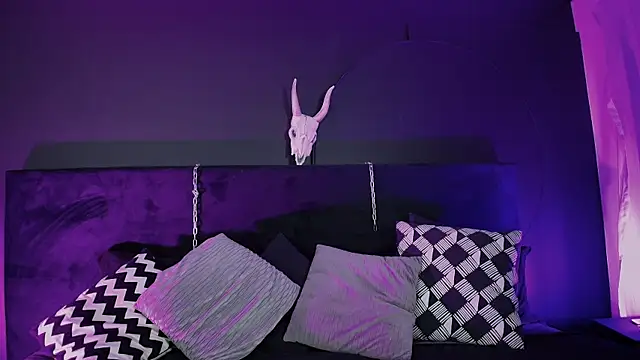 Snapshot of Aylen_darkmoor chatting on 09/23/25, 07:50 Aylen darkmoor online show from 09/23/25, 07:50