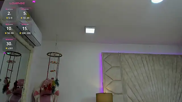 coraltens online show from 02/20/25, 02:57