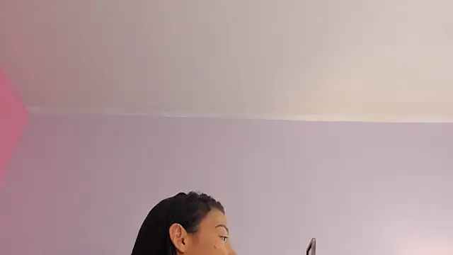 lupeebony online show from 06/27/26, 07:52