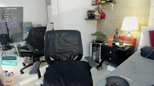 Snapshot of Mariana_c1 chatting on 06/16/26, 03:03 Mariana c1 online show from 06/16/26, 03:03