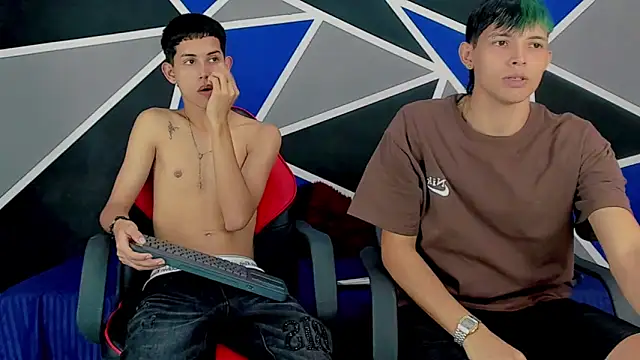 migueyalejo teens online show from 01/17/25, 03:01