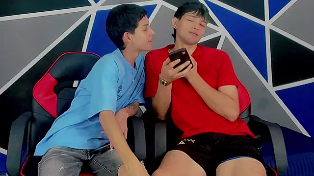 migueyalejo teens online show from 02/02/25, 03:21